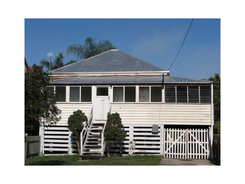 246 WEST STREET, Rockhampton QLD 4700