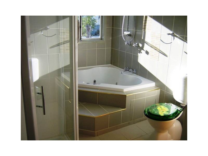 210 NORTH STREET EXT, Rockhampton QLD 4700