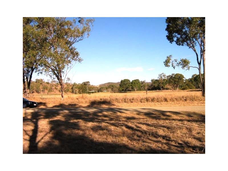 44 MELVILLE STREET, Stanwell QLD 4702