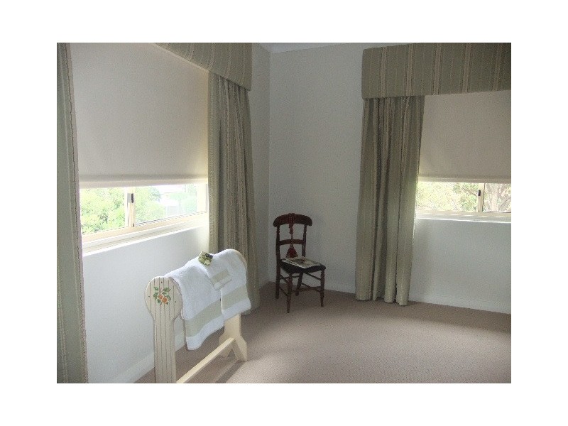 1 White St, Young NSW 2594