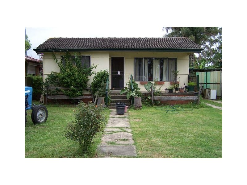 Garfield, Mcgraths Hill NSW 2756