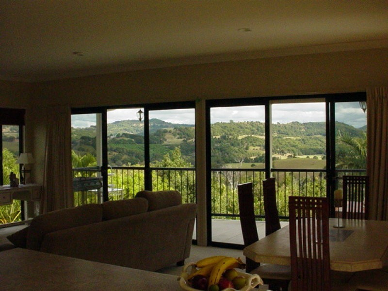 Vail Court, Bilambil Heights NSW 2486