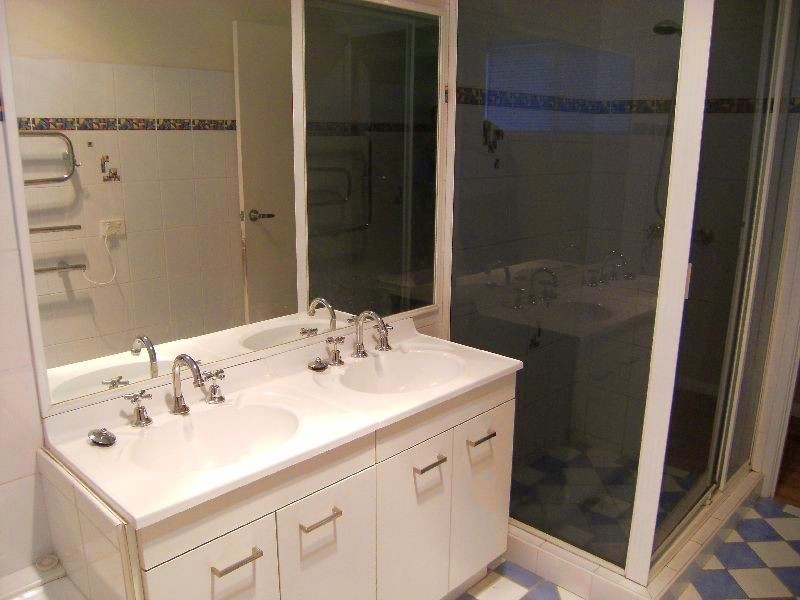 11 Halling Place, Kariong NSW 2250