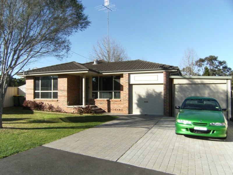 2 Teralba Street, Lisarow NSW 2250