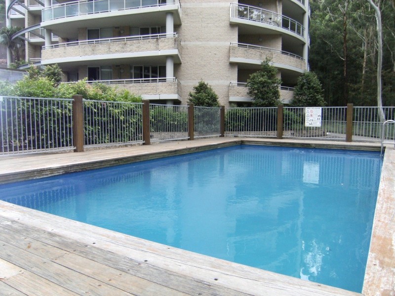 31/80 John Whiteway Drive, Gosford NSW 2250