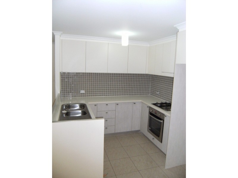 31/80 John Whiteway Drive, Gosford NSW 2250