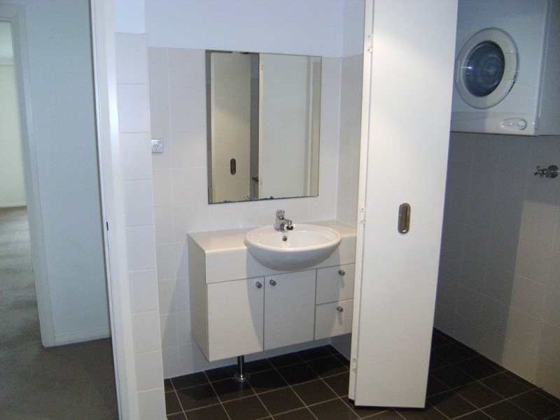 31/80 John Whiteway Drive, Gosford NSW 2250