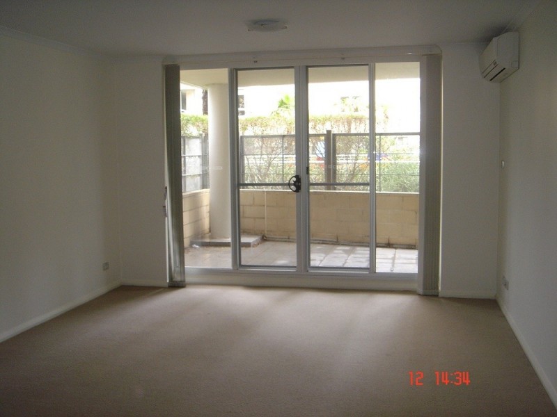 301/80 John Whiteway Drive, Gosford NSW 2250