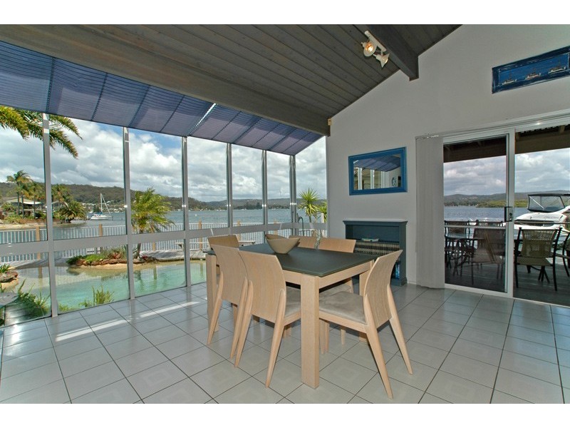 St Huberts Island NSW 2257