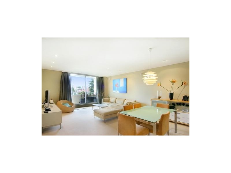 11 Wentworth Street, Manly NSW 2095
