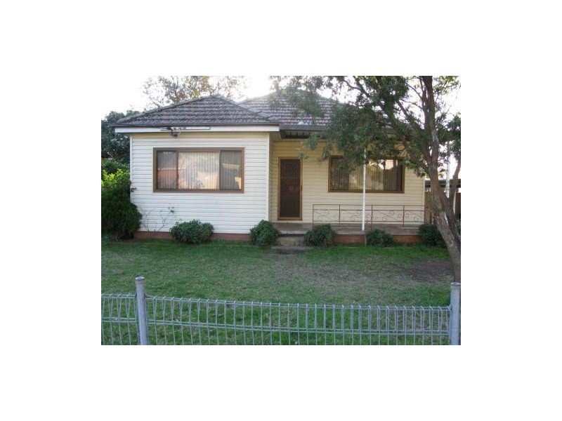 43 Euroka, Ingleburn NSW 2565