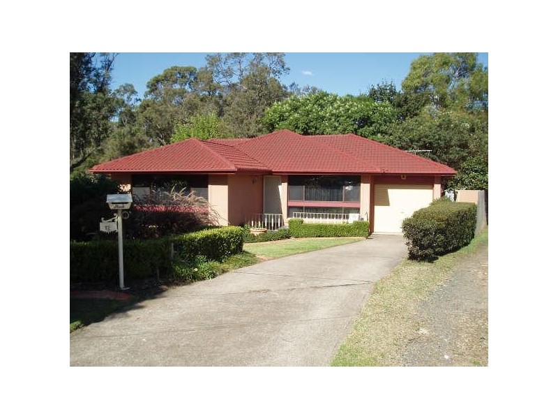12 Quail Pl, Ingleburn NSW 2565