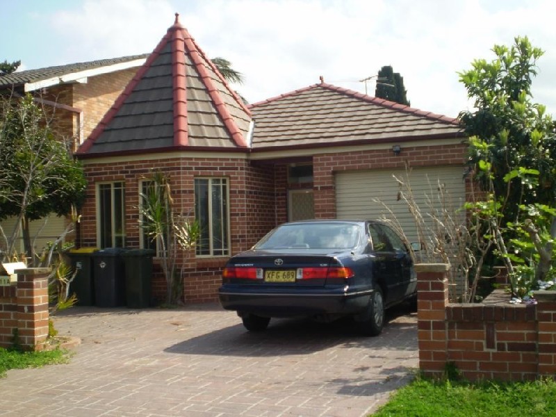 Macquarie Fields NSW 2564