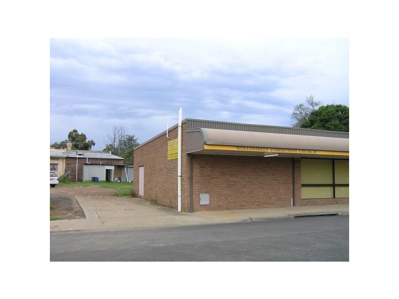 17 OAKS STREET, Thirlmere NSW 2572