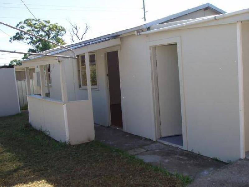 5 Erica place, Minto NSW 2566