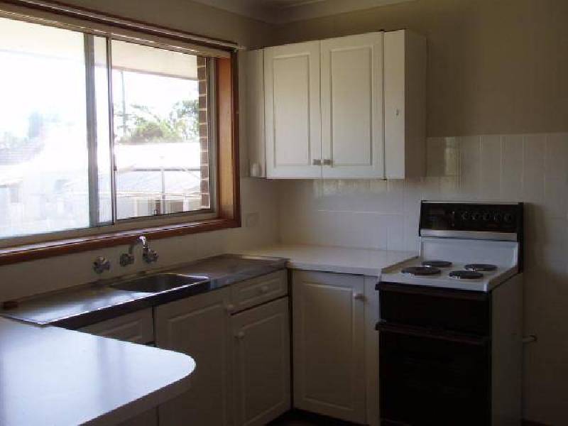 5 Erica place, Minto NSW 2566