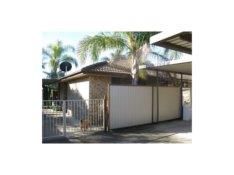 3 & 3A Paisley Close, St Andrews NSW 2566