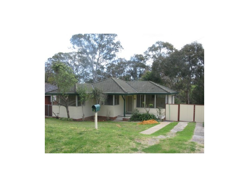 Macquarie Fields NSW 2564