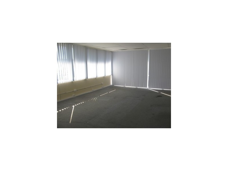 1/3 Noonan, Ingleburn NSW 2565