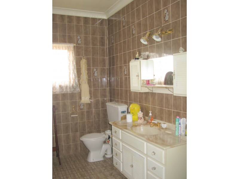 Macquarie Fields NSW 2564