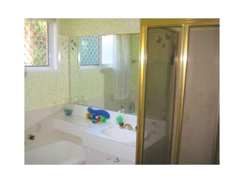 Macquarie Fields NSW 2564
