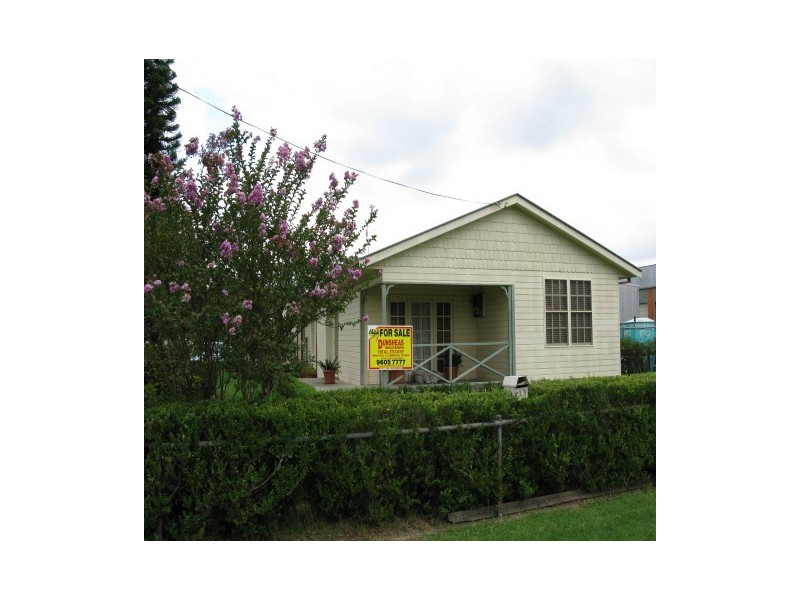 13 Memorial Avenue, Ingleburn NSW 2565