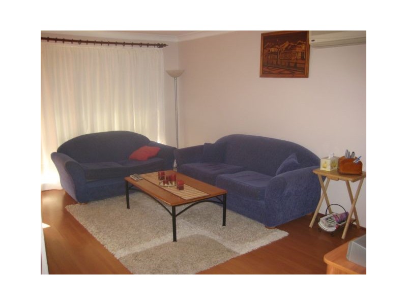 Macquarie Fields NSW 2564