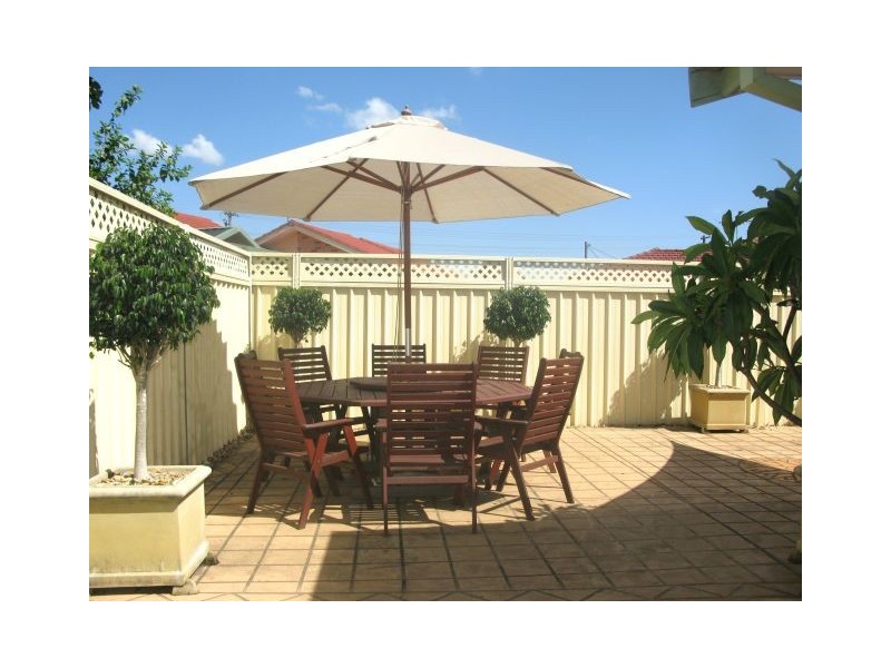 Macquarie Fields NSW 2564
