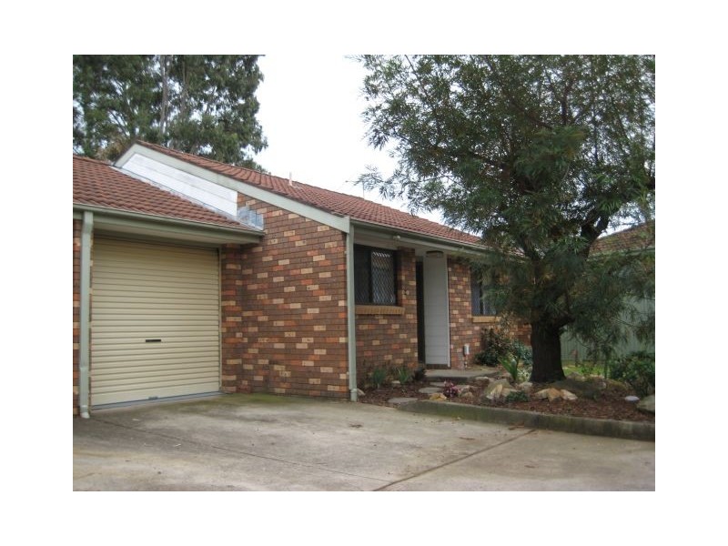 Macquarie Fields NSW 2564