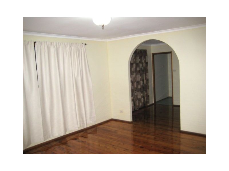 30 Bannockburn Avenue, St Andrews NSW 2566