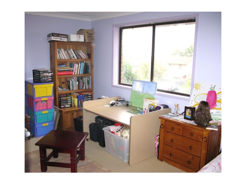 6/8 Jacquinot Place, Glenfield NSW 2167