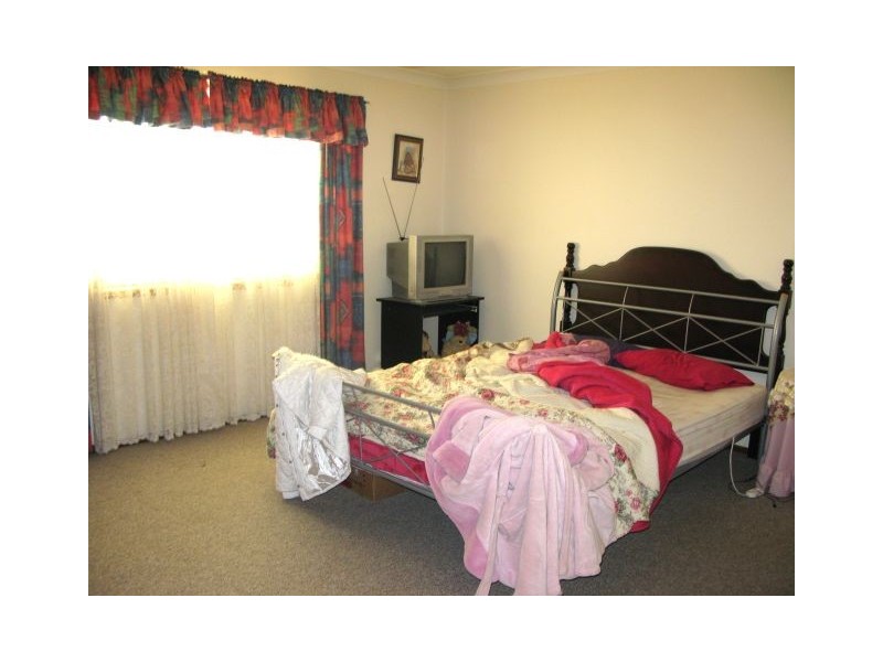 Macquarie Fields NSW 2564