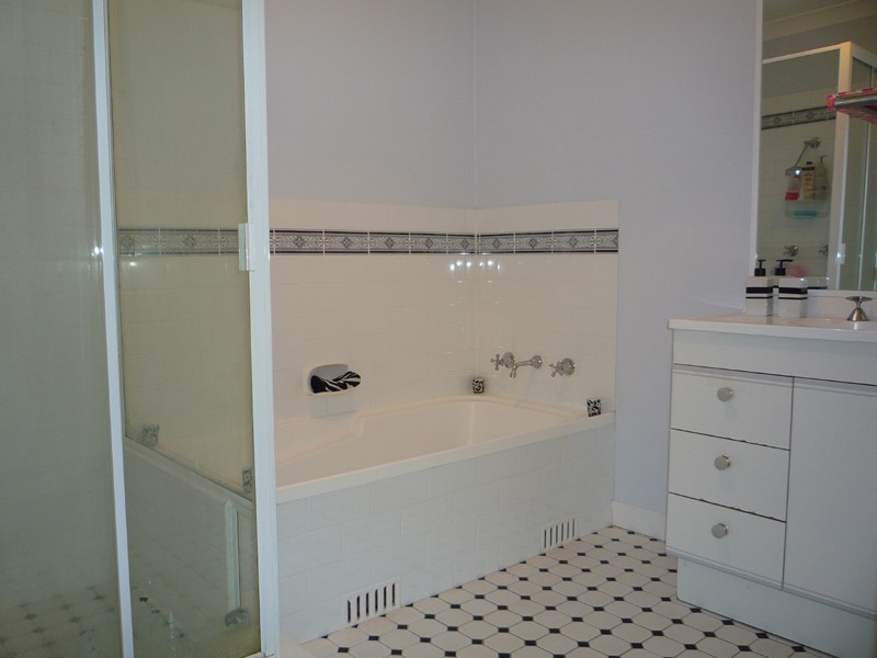 7/26-28 Bateman Avenue, Albion Park Rail NSW 2527