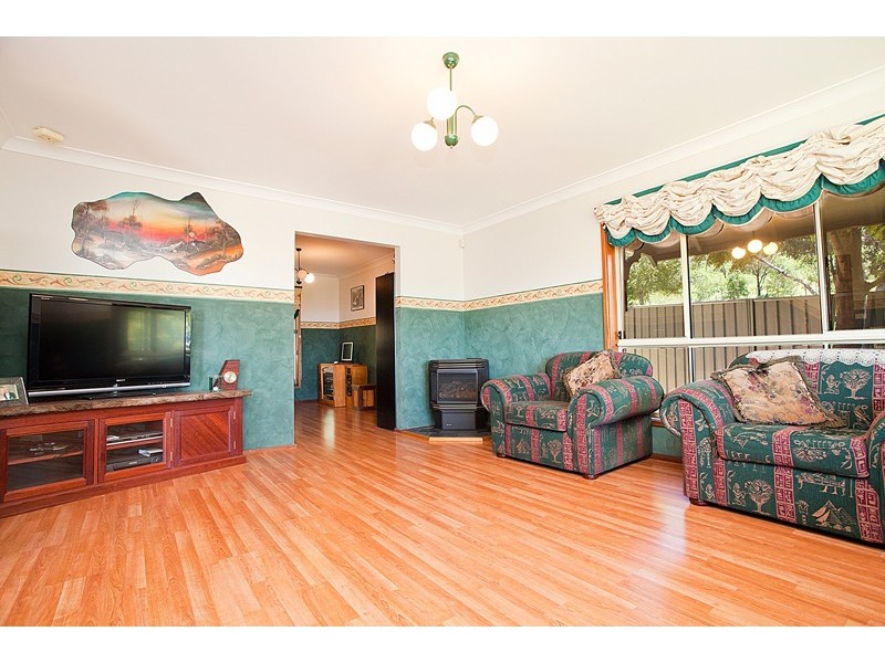 11 Nepean Place, Albion Park NSW 2527