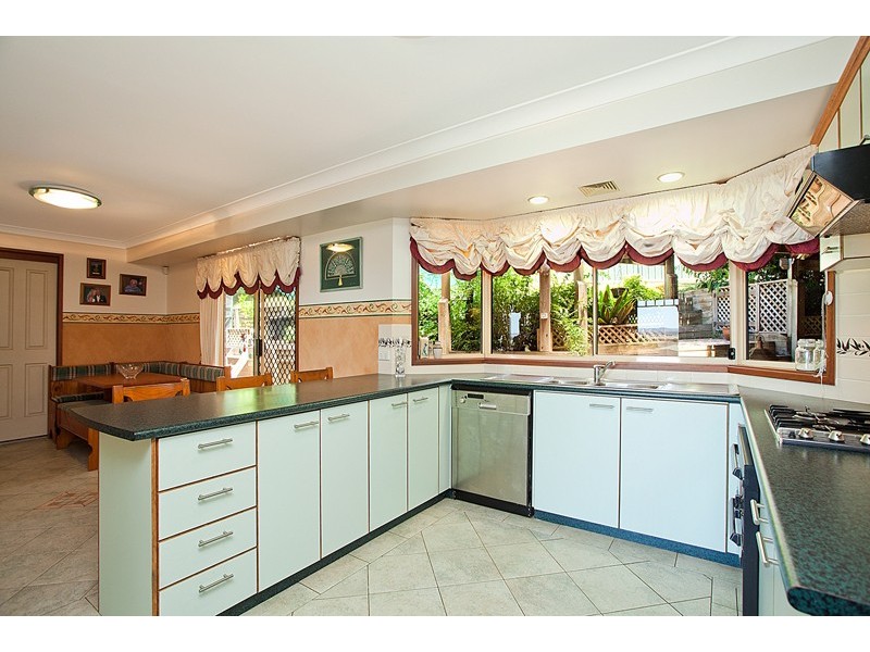 11 Nepean Place, Albion Park NSW 2527