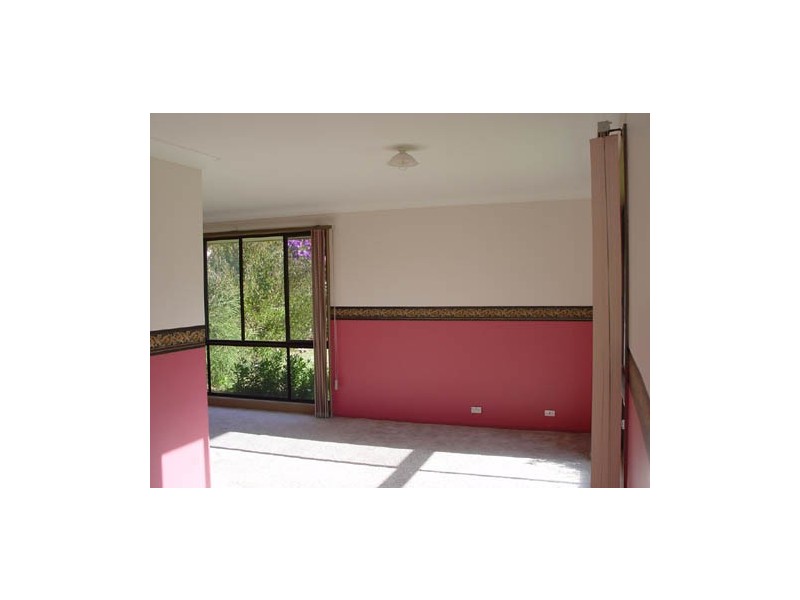 17 Mayfield Circuit, Albion Park NSW 2527