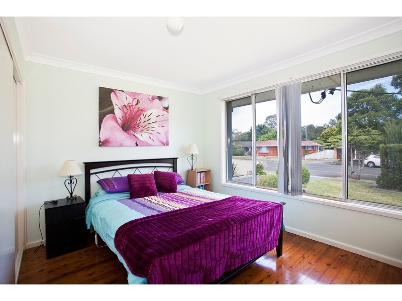 11 Station Road, Albion Park Rail NSW 2527