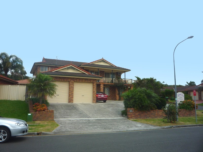 22 Gloucester Circuit, Albion Park NSW 2527