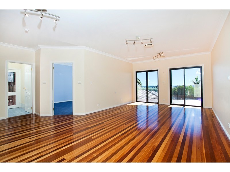51 Scenic Crescent, Albion Park NSW 2527