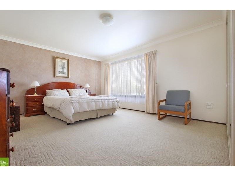105 Lake Entrance Road, Barrack Heights NSW 2528