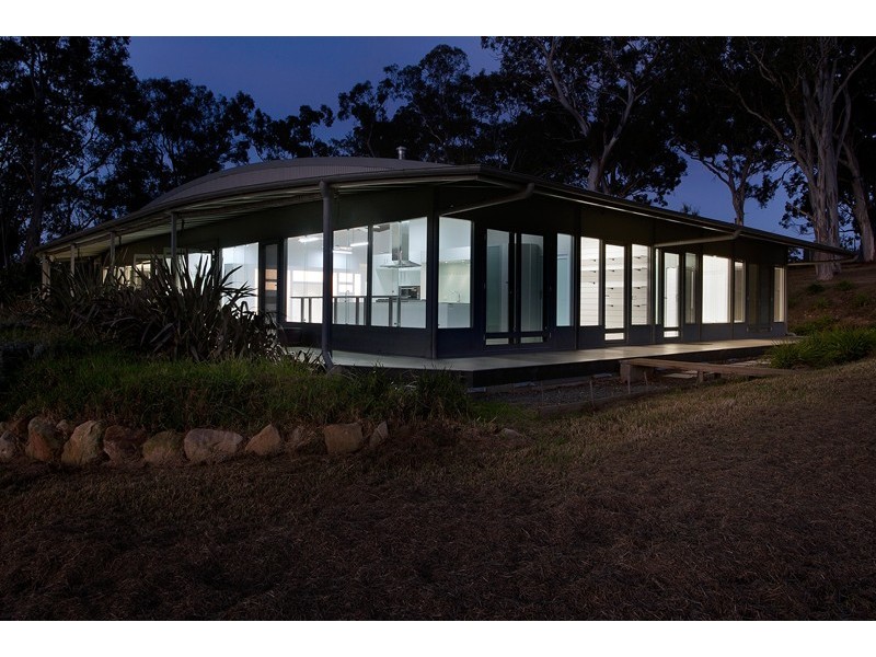 4 Bimbadeen Place, Yellow Rock NSW 2527