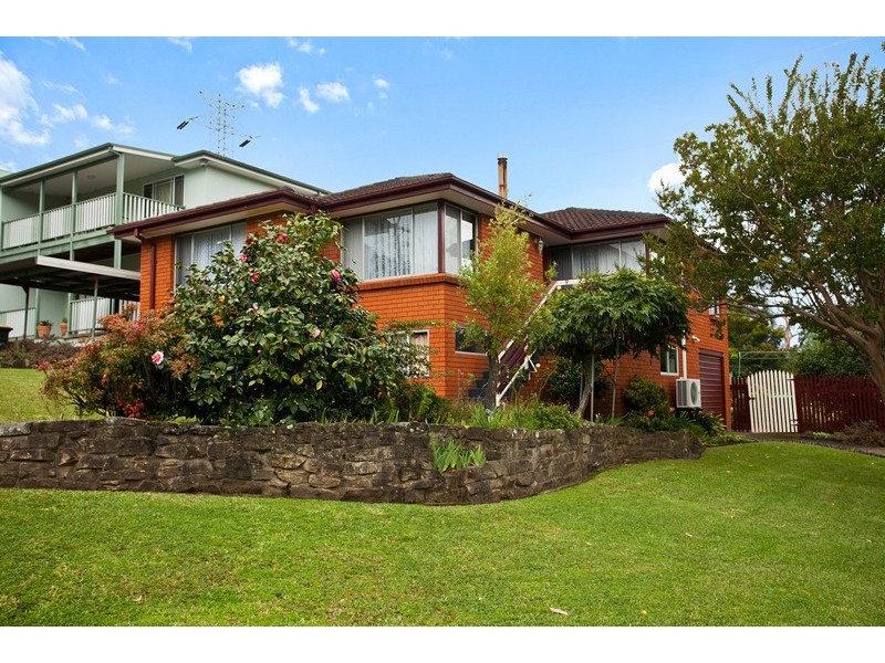 9 Gerard Avenue, Farmborough Heights NSW 2526