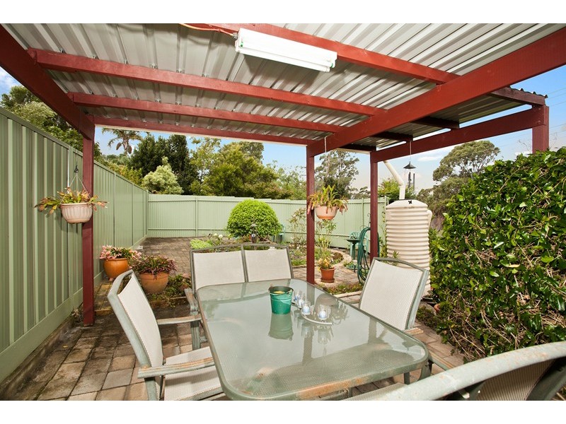 9 Gerard Avenue, Farmborough Heights NSW 2526