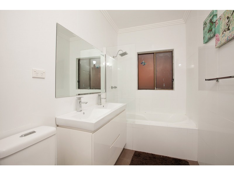 294 Shellharbour Road, Barrack Heights NSW 2528