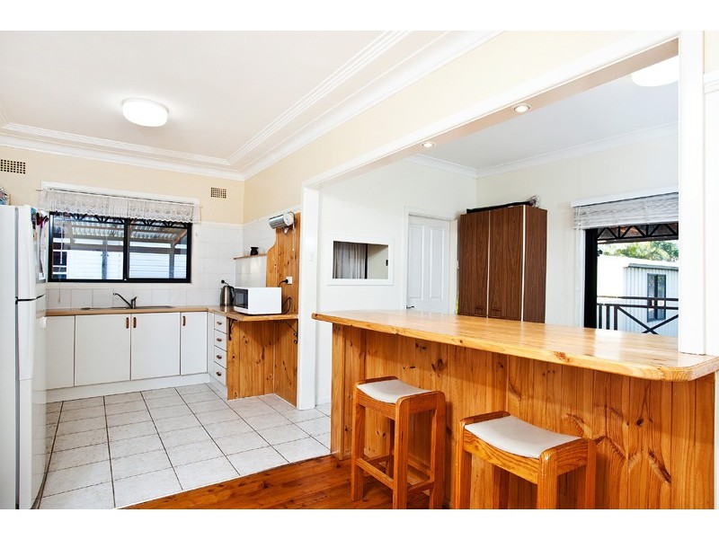 145 Shellharbour Road, Barrack Heights NSW 2528
