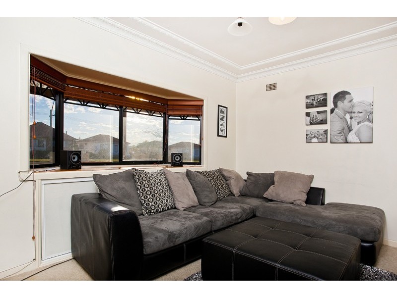 145 Shellharbour Road, Barrack Heights NSW 2528