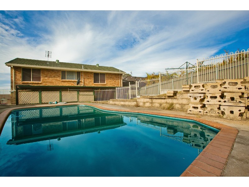 23 Borrowdale Close, Albion Park NSW 2527