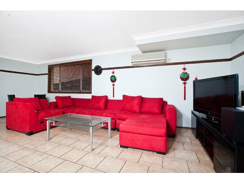 23 Borrowdale Close, Albion Park NSW 2527