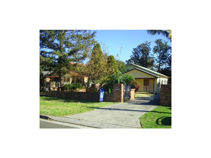 1/27 The Boulevarde, Oak Flats NSW 2529