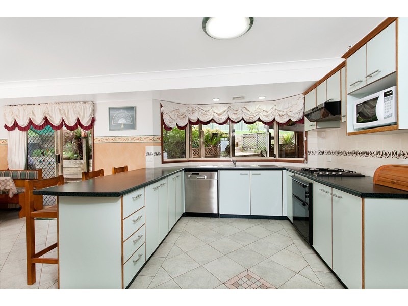 11 Nepean Close, Albion Park NSW 2527